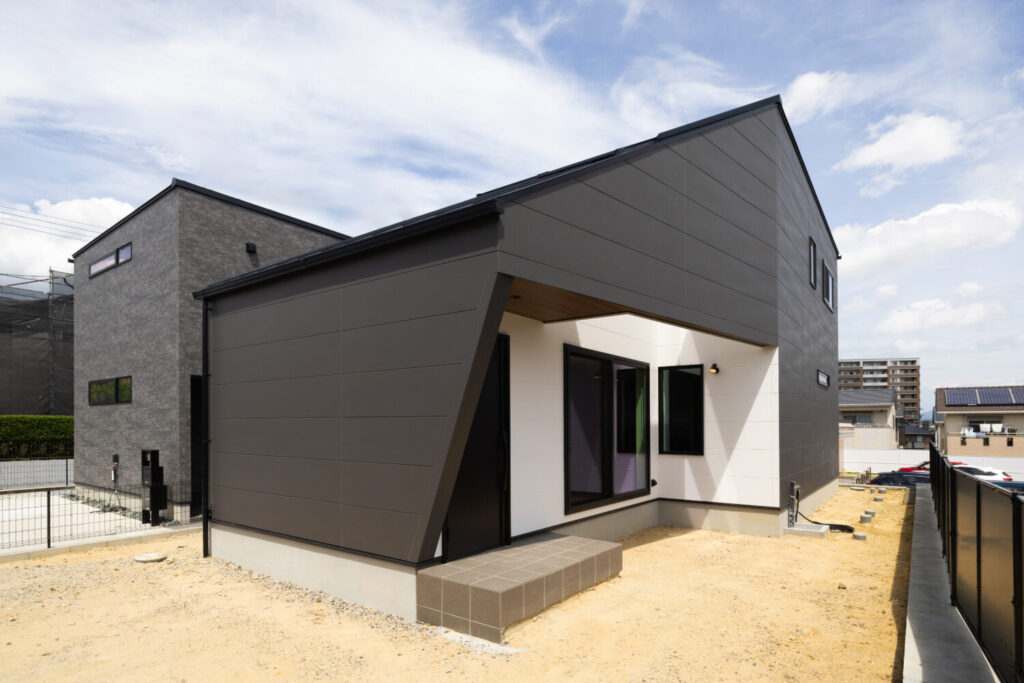 【筑紫野市】光と調和を極めた、建築家コラボの洗練の家
